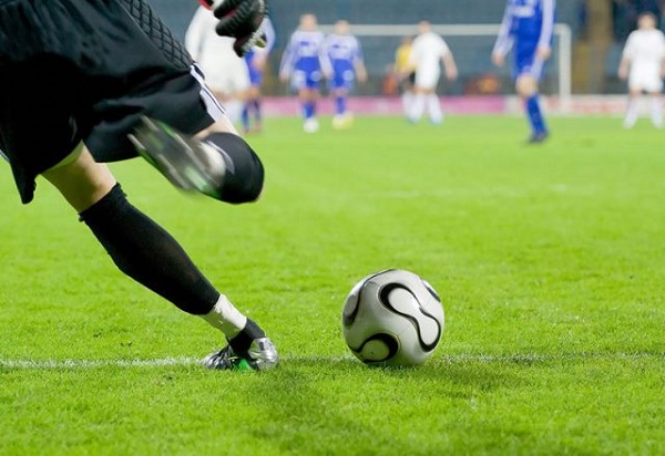 Cara membaca odds bola jalan saat bermain handicap Over/Under