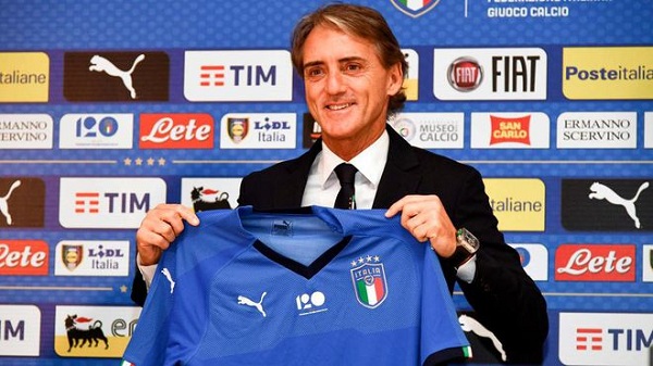Kesempatan memakai jersey Italia Euro 2021: Kuda nakal Balotelli?