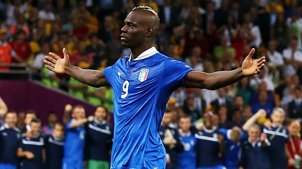 Kesempatan memakai jersey Italia Euro 2021: Kuda nakal Balotelli?