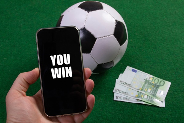 Kiat judi sepak bola: Cara mengenali pertandingan multi-gol