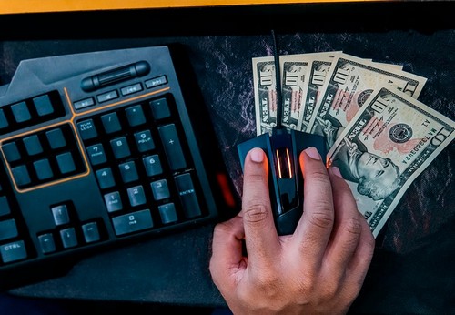 Kiat taruhan eSports: Cara Memasang Taruhan yang Berhasil